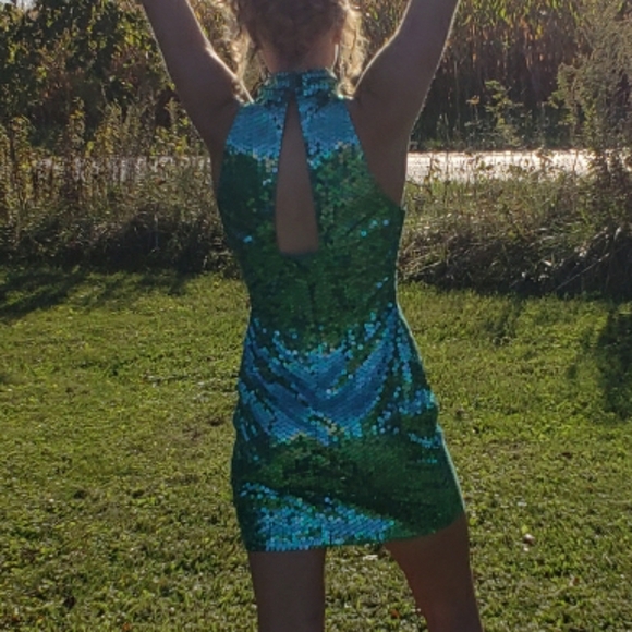 Niteline Teal Sequined Halter Dress! - Picture 8 of 10